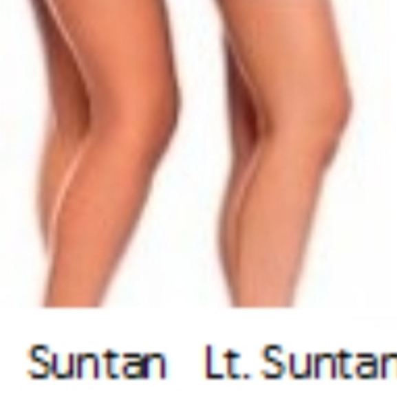 New In Box Hooters Pantyhose Open Toe Silk Plus Lt.  Suntan B  5-5"5 95-120 lbs - Picture 7 of 7